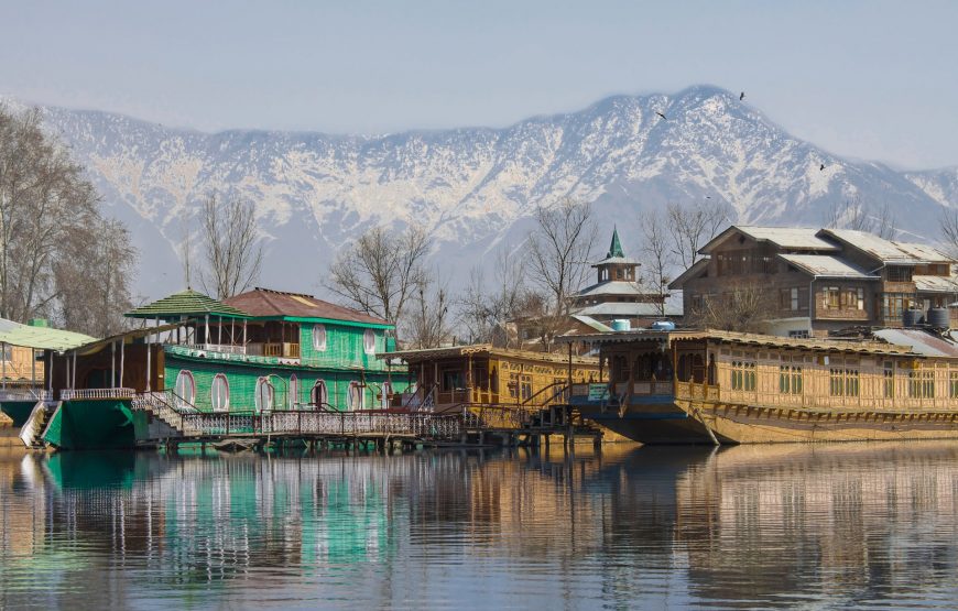 Kashmir Tour (Honeymoon Package)