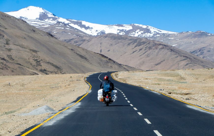 Ladakh Tour (Honeymoon Package)